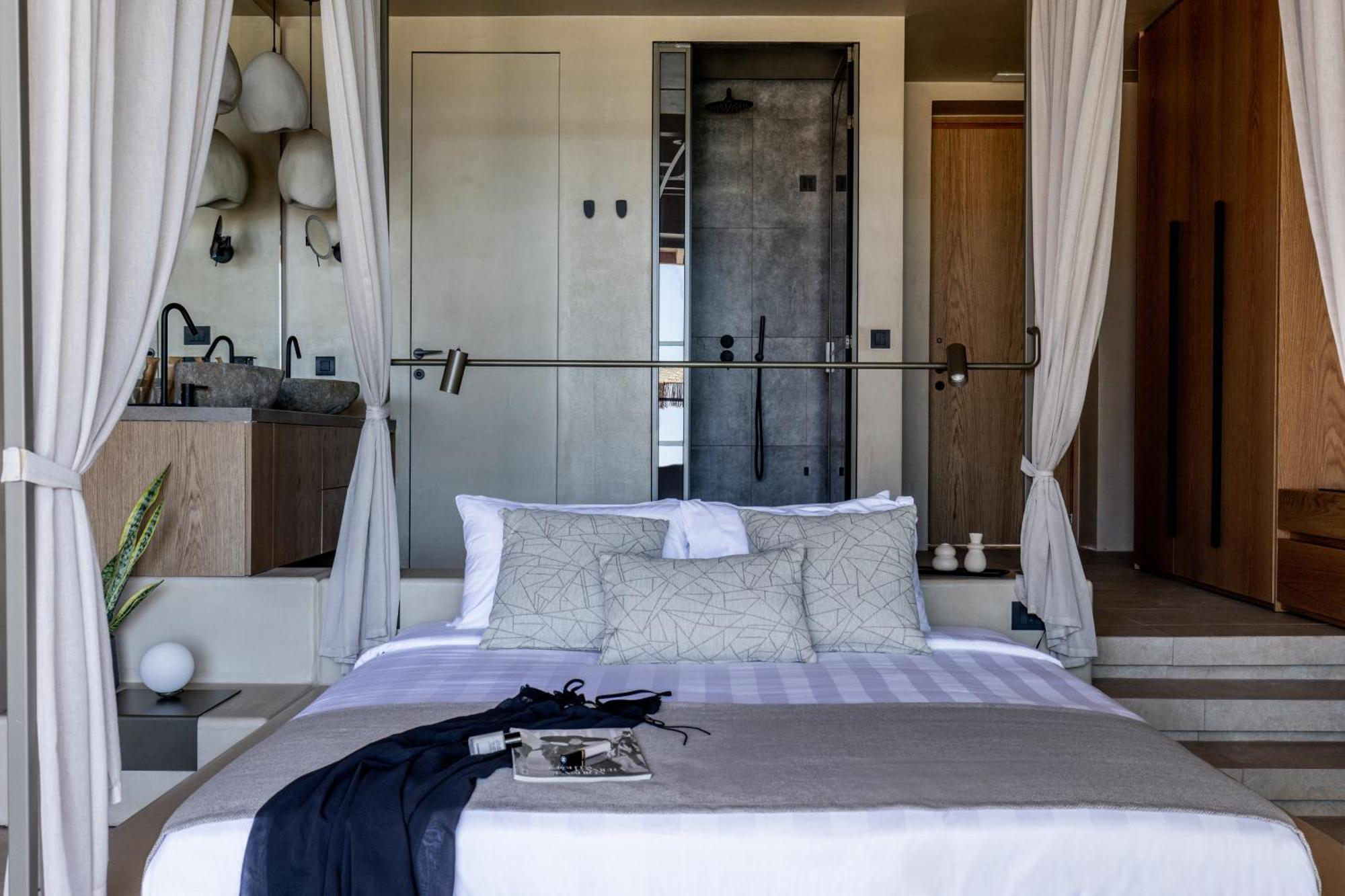 Unique Blue! Resort And Villas Adults Only Karteros Exteriör bild